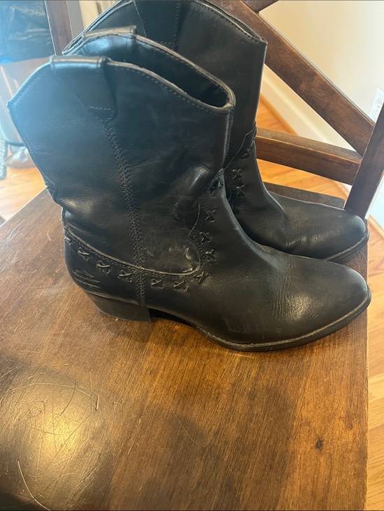 Harley-Davidson Shoes - Harley-Davidson Black Leather Western Ankle Boots
